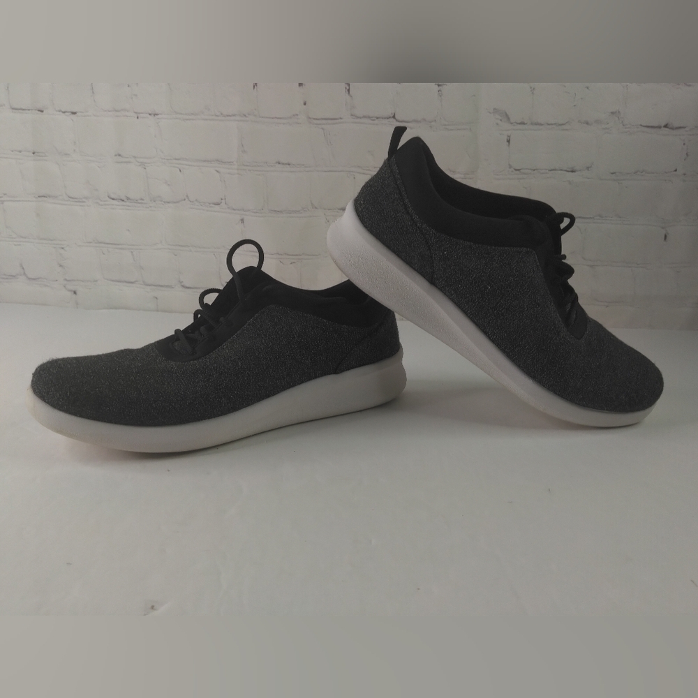 Clarks CloudSteppers Dark Gray Women's Size 11